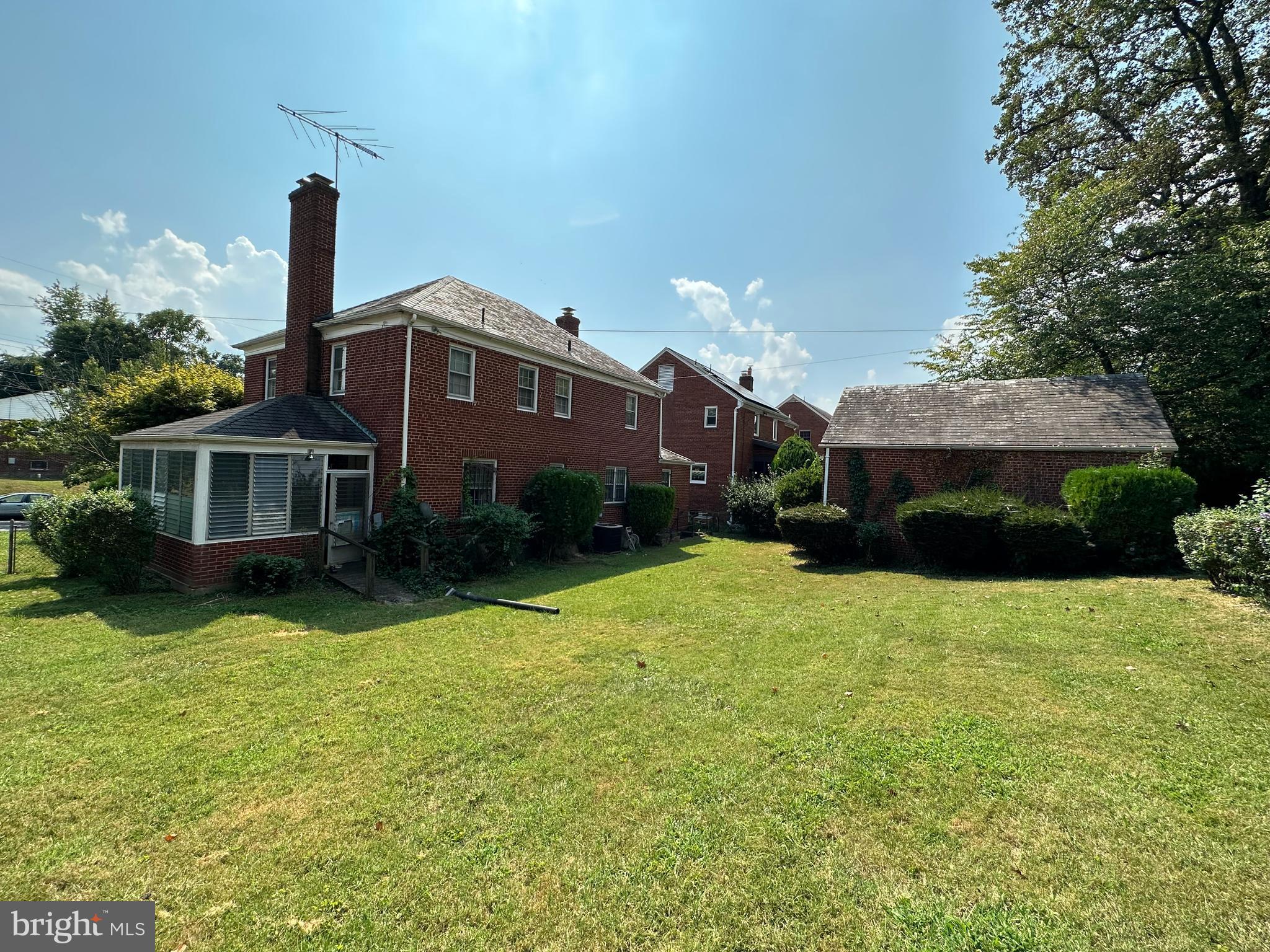 1437 Northgate Road Northwest Washington, DC 20012 - Photo 2 of 19