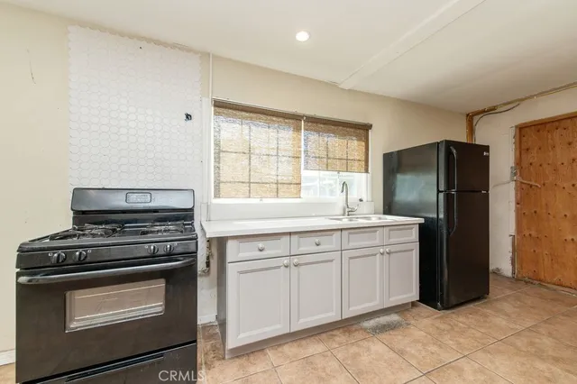 $699,000 | 922 North 4th Avenue, Upland, CA 91786