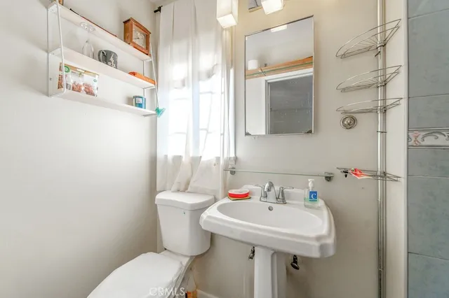 $699,000 | 922 North 4th Avenue, Upland, CA 91786