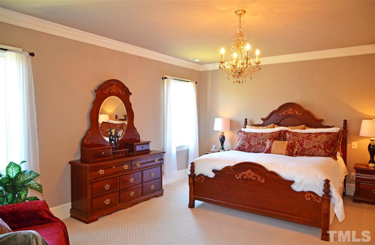 5209 Pomfret Point Raleigh, NC 27612 - Photo 14 of 25 Perfect for the wind down of a very busy day!