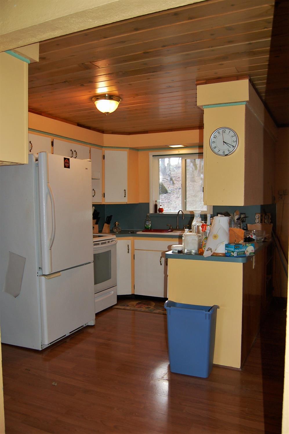 501 Sawyer Road Shady Cove, OR 97539 - Photo 9 of 14 Additional Photo