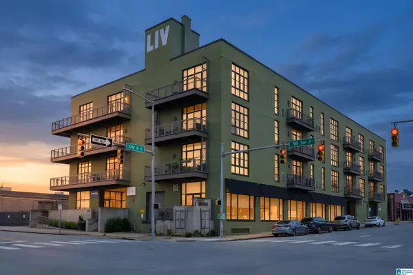 $284,900 | 2201 5th Avenue South, Unit 303, Birmingham, AL 35233