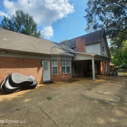 $345,000 | 8321 Windersgate Drive, Olive Branch, MS 38654