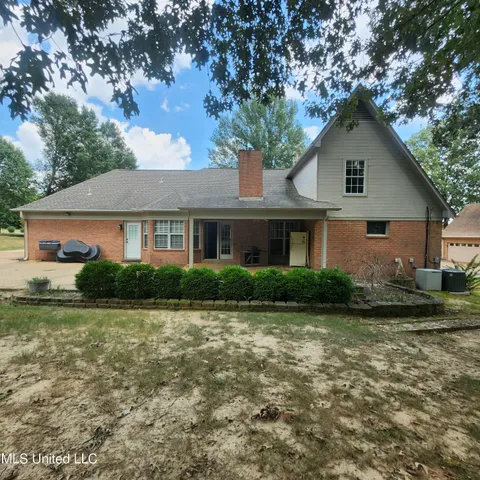 $345,000 | 8321 Windersgate Drive, Olive Branch, MS 38654