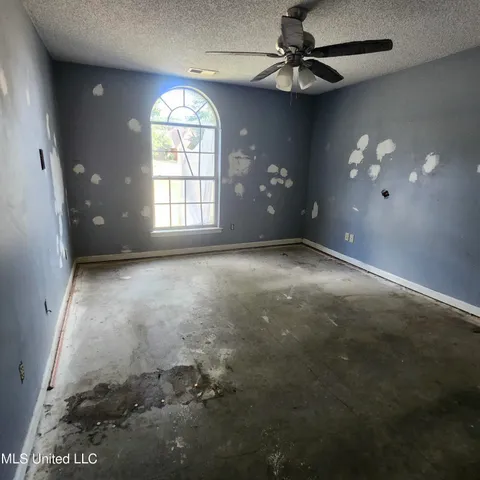 $345,000 | 8321 Windersgate Drive, Olive Branch, MS 38654