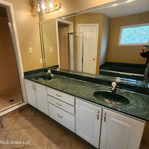 $345,000 | 8321 Windersgate Drive, Olive Branch, MS 38654