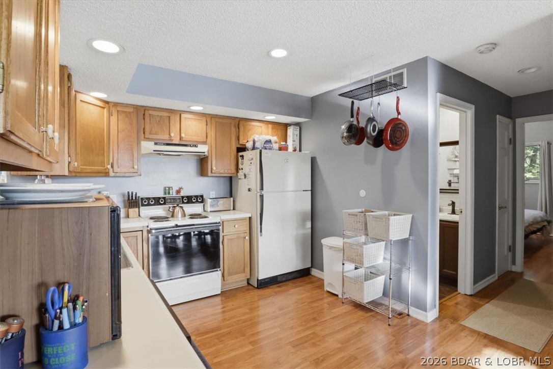50 Benton Road Kaiser, MO 65047 - Photo 6 of 61
