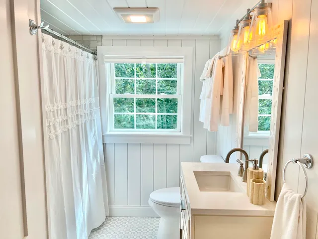 $2,195,000 | 15 Night Heron Road, Edgartown, MA 02539