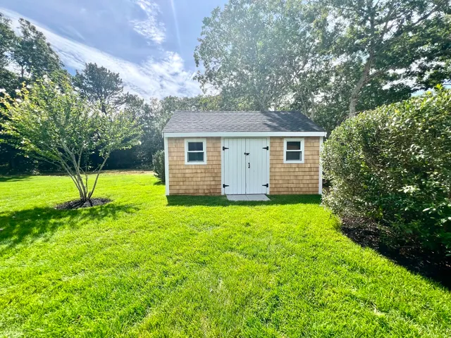 $2,195,000 | 15 Night Heron Road, Edgartown, MA 02539