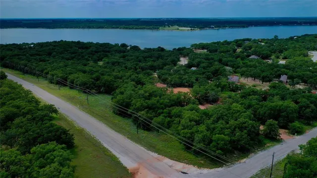 $48,000 | 399 Nocona Drive, Nocona, TX 76255