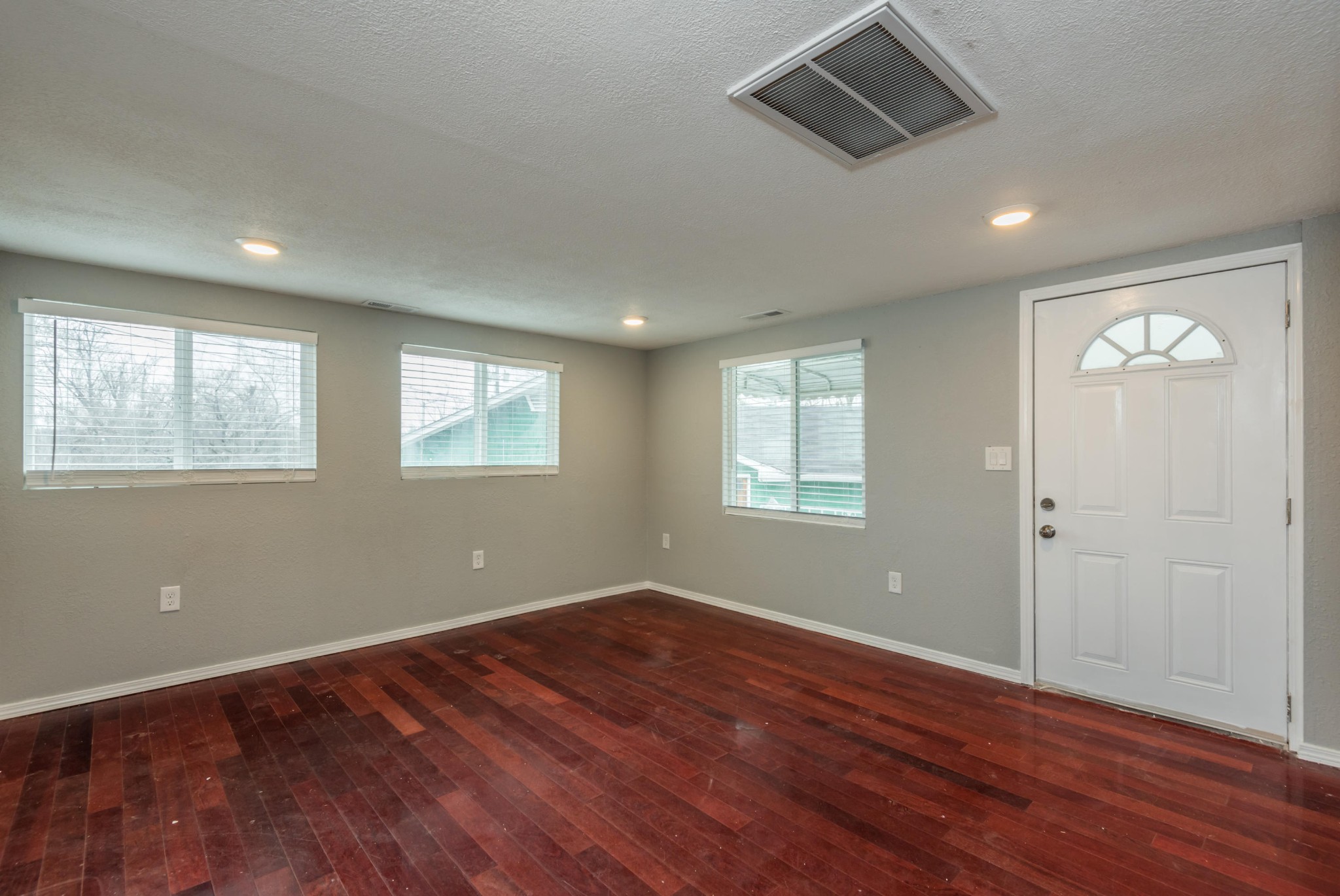 620 West Outer Drive Oak Ridge, TN 37830 - Photo 6 of 31 Gallery Image 6