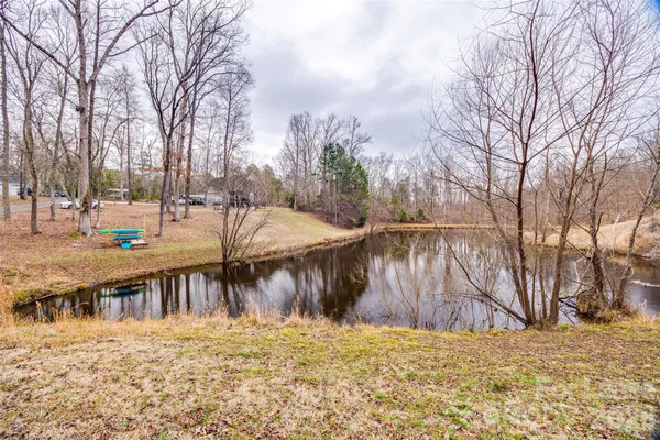 $1,450 | 5988 Quarter Mile Road, Unit C, Clover, SC 29710