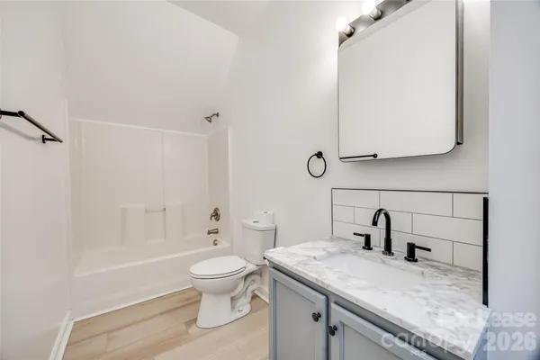 $1,450 | 5988 Quarter Mile Road, Unit C, Clover, SC 29710