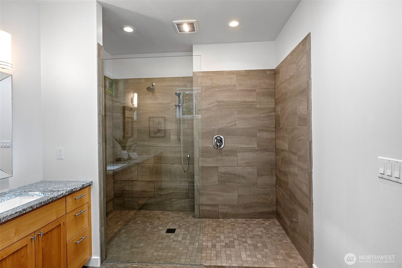 1002 Northwest Thompson Road Poulsbo, WA 98370 - Photo 24 of 40 Gallery Image 24