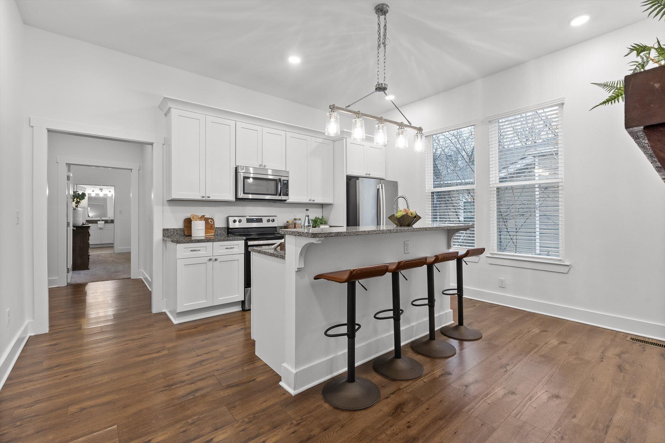 2012 East 12th Street Chattanooga, TN 37404 - Photo 14 of 37 17-E 12th-17