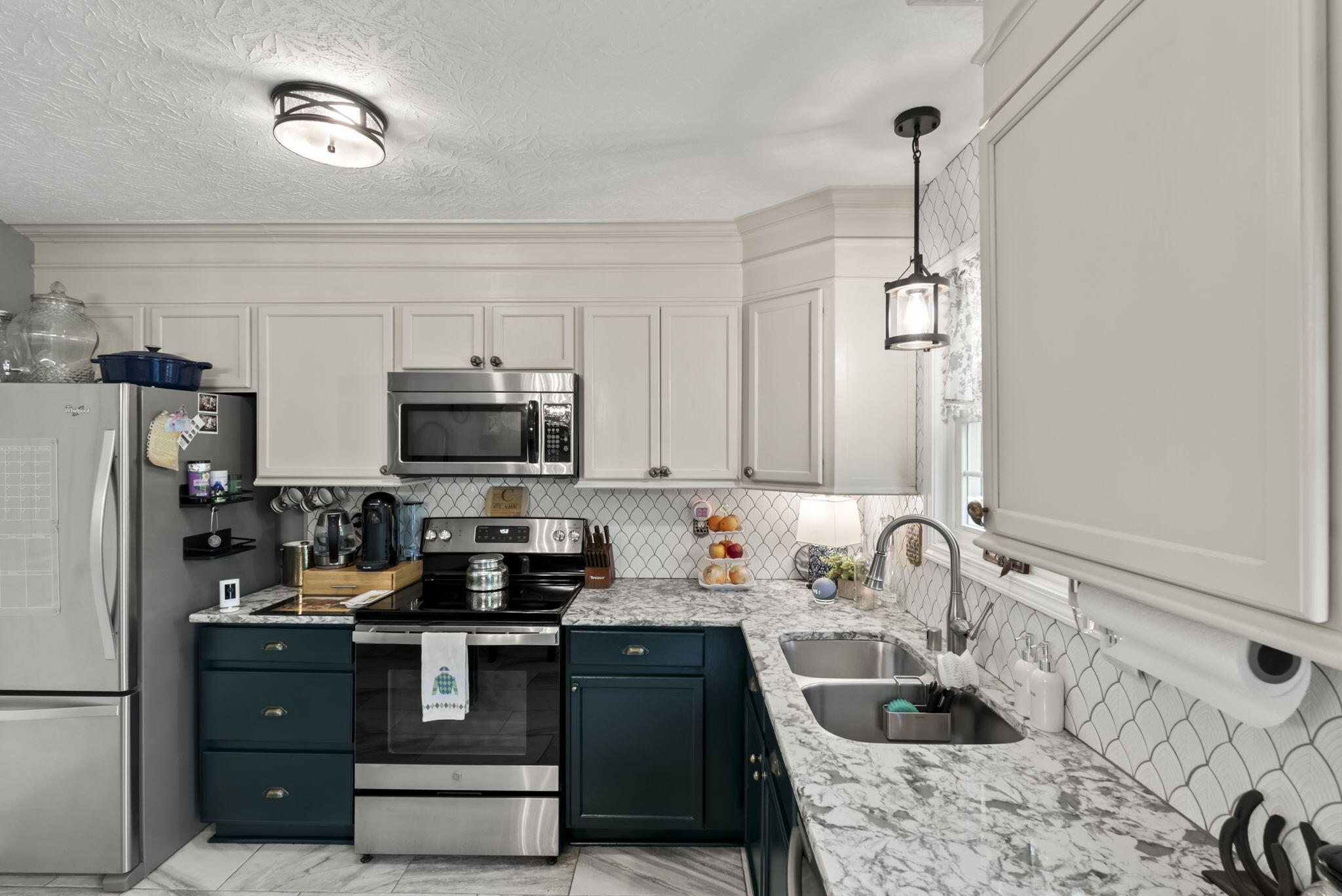 193 Strawberry Fields Road Lexington, KY 40516 - Photo 9 of 20 Kitchen