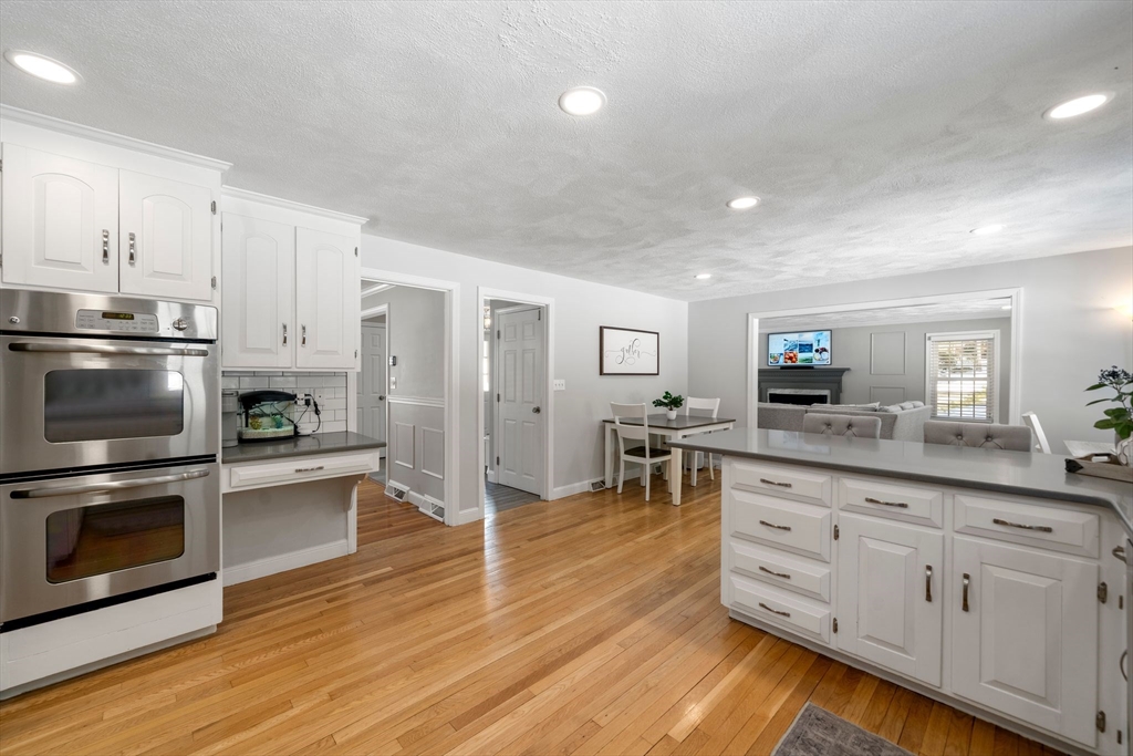 7 Mohawk Lane Lynnfield, MA 01940 - Photo 18 of 42