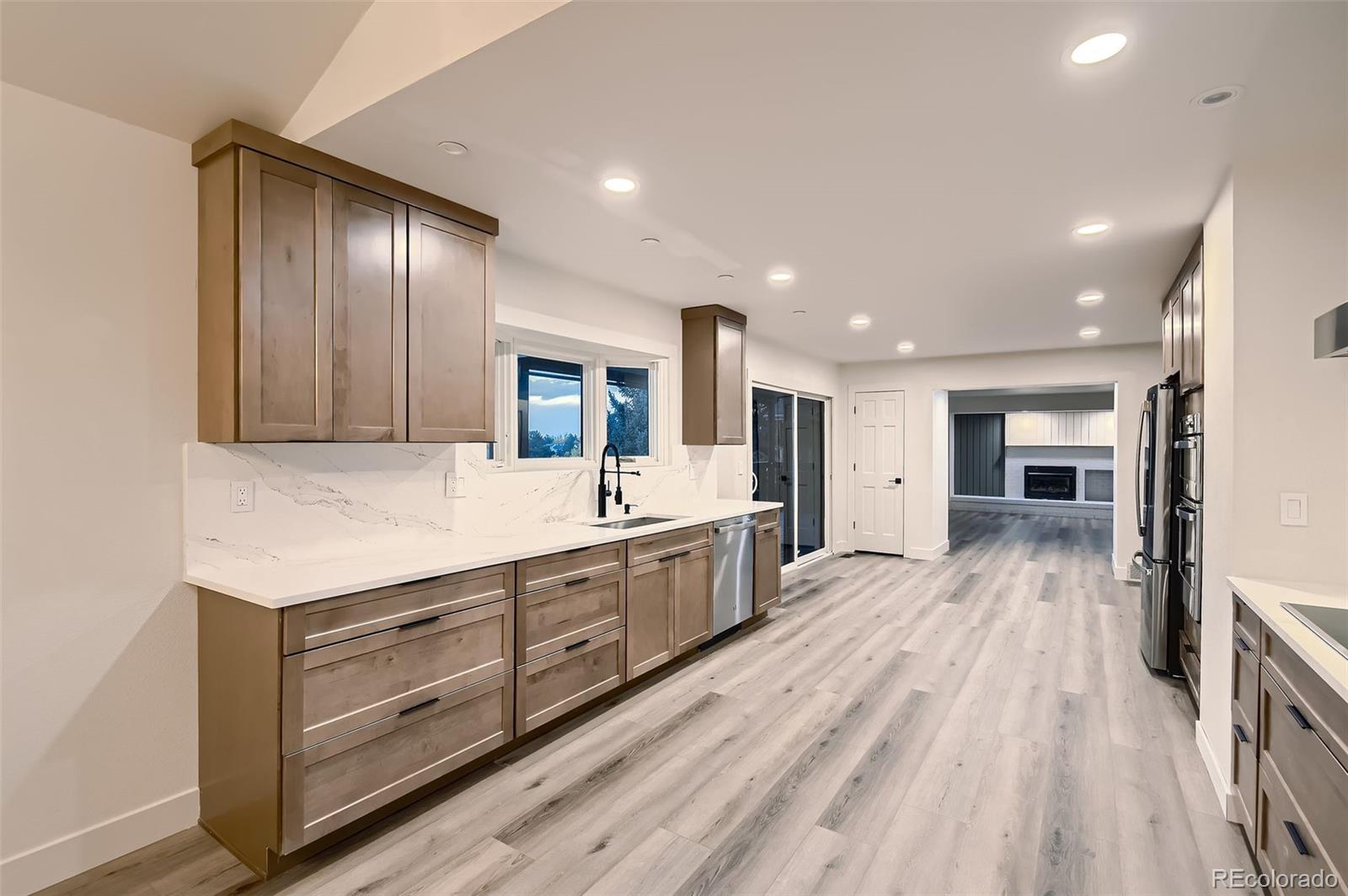 7635 South Cook Way Centennial, CO 80122 - Photo 15 of 33