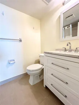 $178,000 | 251 Southeast 6th Avenue, Unit 4, Pompano Beach, FL 33060