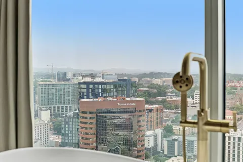 $1,825,000 | 1616 West End Avenue, Unit 2701, Nashville, TN 37203