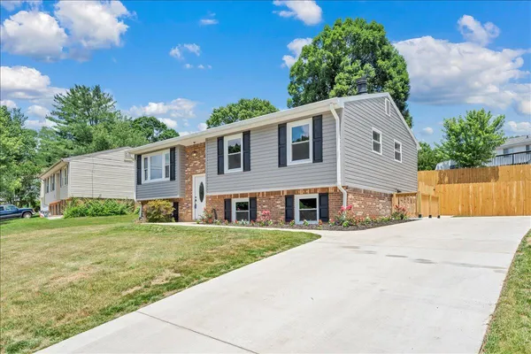 $360,000 | 823 Brownwood Drive Northwest, Roanoke, VA 24017