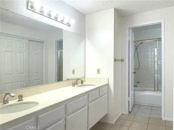 $3,600 | 2563 Plaza Del Amo, Unit 109, Torrance, CA 90503