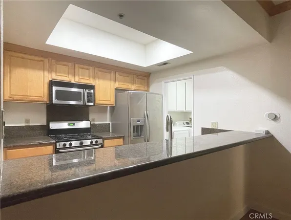 $3,600 | 2563 Plaza Del Amo, Unit 109, Torrance, CA 90503