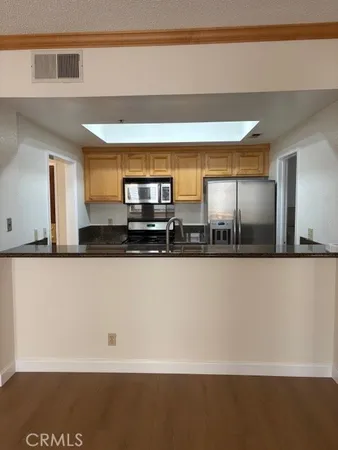 $3,600 | 2563 Plaza Del Amo, Unit 109, Torrance, CA 90503