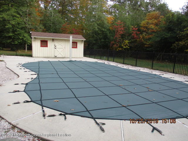 15 Allard Road Bayville, NJ 08721 - Photo 7 of 17 IN GROUND POOL