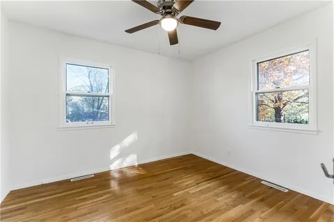 $230,000 | 7525 North Virginia Avenue, Gladstone, MO 64118