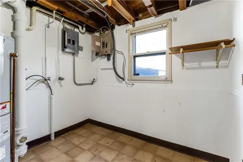 $230,000 | 7525 North Virginia Avenue, Gladstone, MO 64118