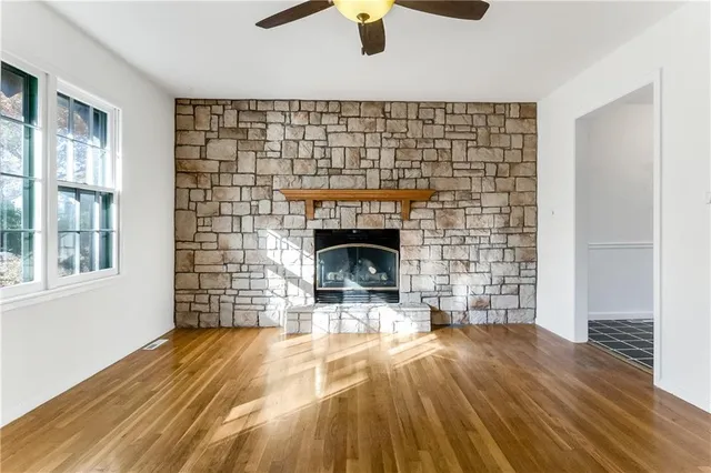 $230,000 | 7525 North Virginia Avenue, Gladstone, MO 64118