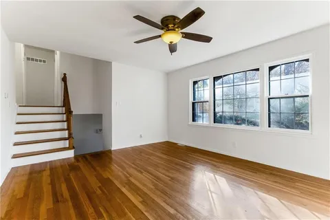 $230,000 | 7525 North Virginia Avenue, Gladstone, MO 64118