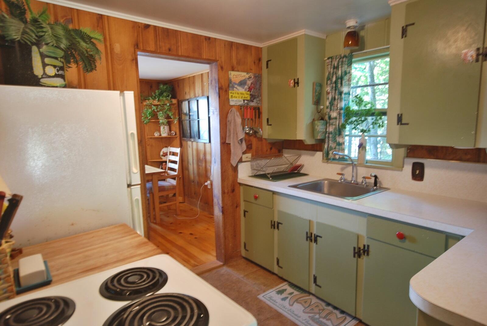 97 Wild Acres Road Raymond, ME 04071 - Photo 15 of 27 int8