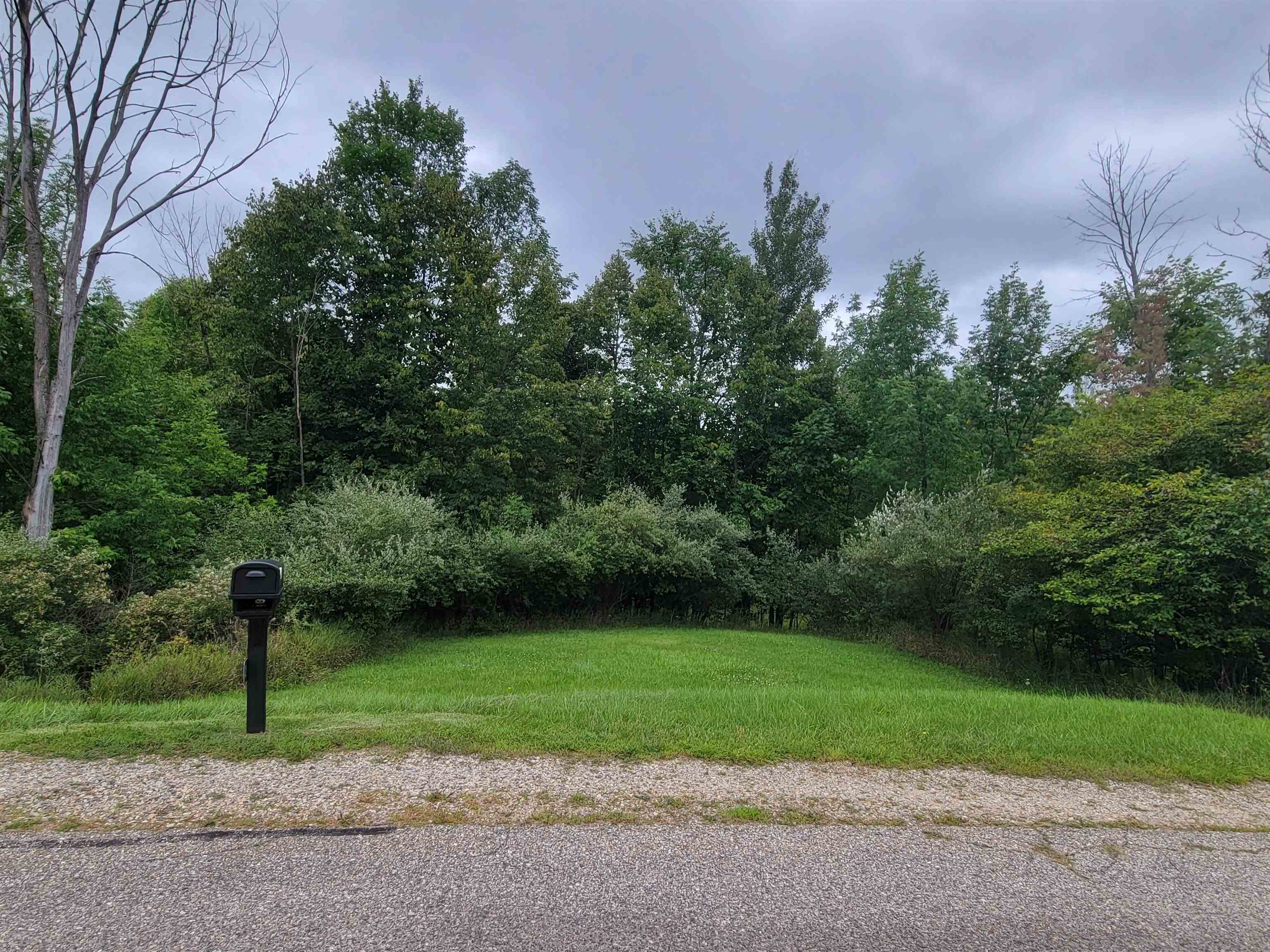 60-61 Huntington Circle Road Gladwin, MI 48624 - Photo 1 of 8