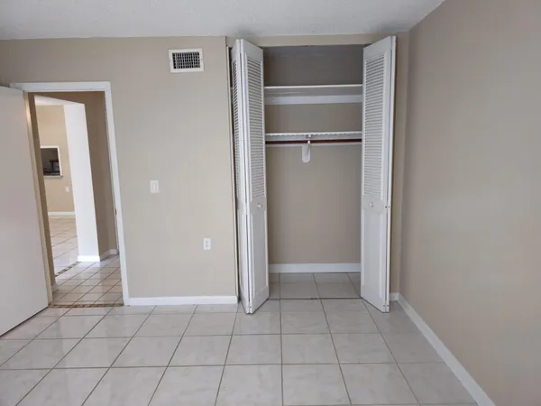 $1,550 | 1900 South Kanner Highway, Unit 3105, Stuart, FL 34994