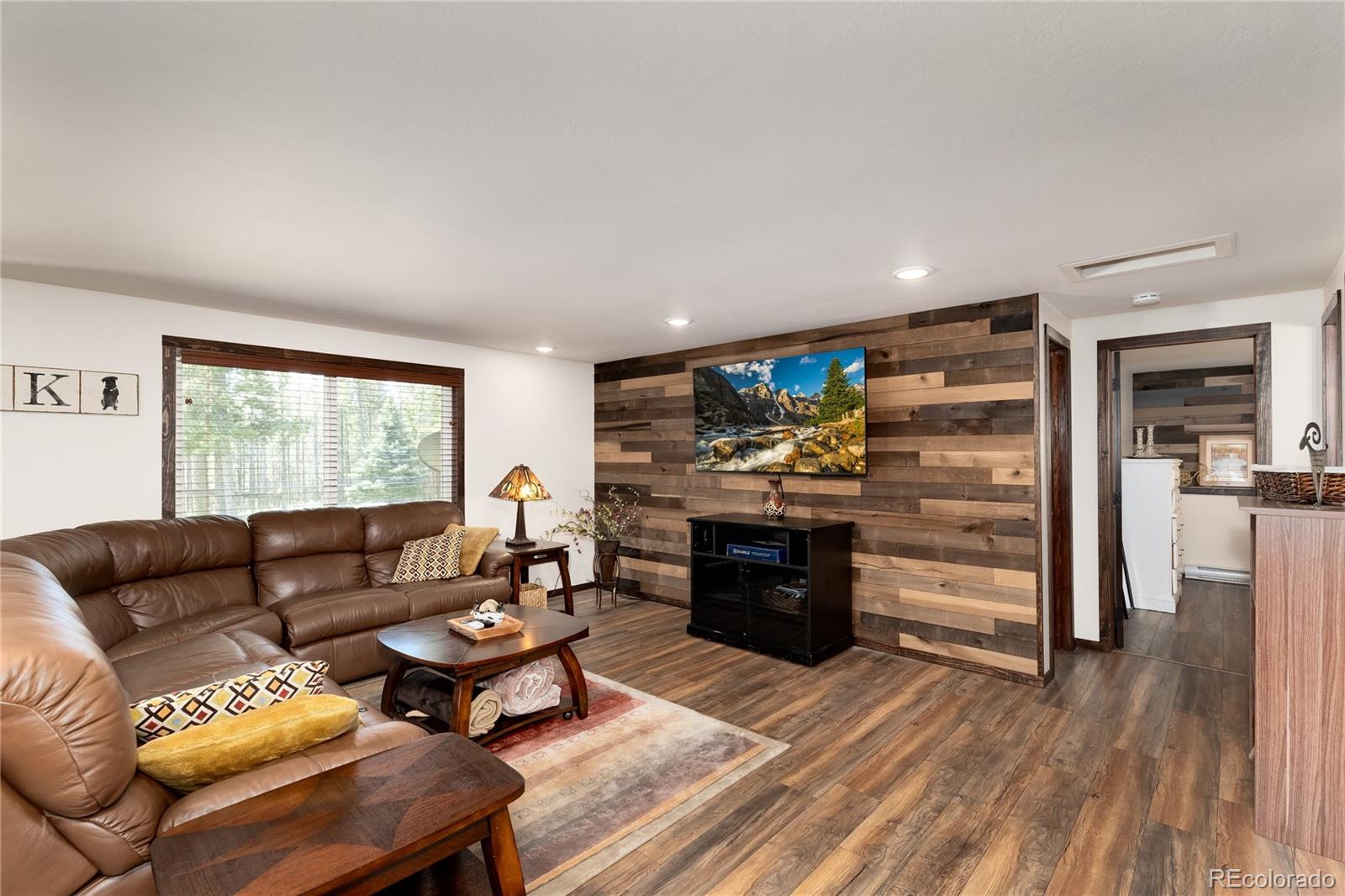 8620 South Warhawk Road Conifer, CO 80433 - Photo 5 of 40 Gallery Image 5