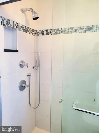 $279,000 | 2707 Arlington Boulevard, Unit 106, Arlington, VA 22201