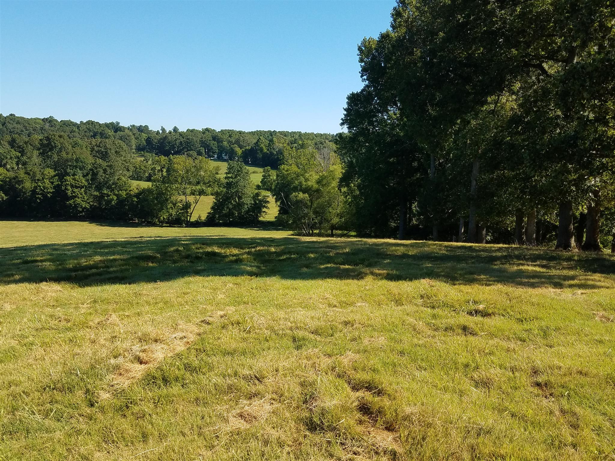 1550 Brummit Road Charlotte, TN 37036 - Photo 12 of 21 Gallery Image 12