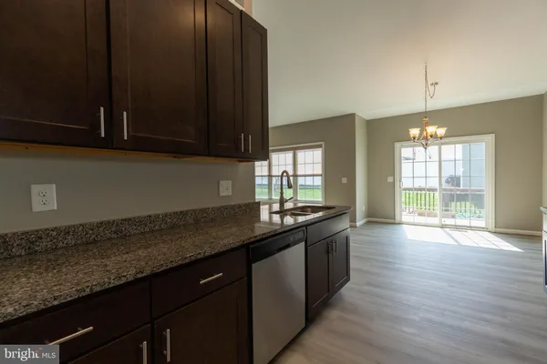 $2,700 | 438 Ives Street, Martinsburg, WV 25405