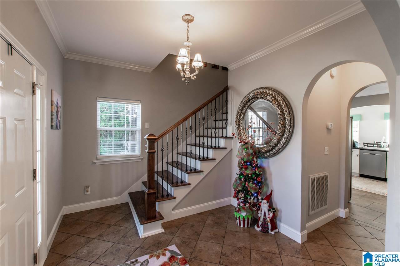 107 Heather Lane Pelham, AL 35124 - Photo 4 of 49