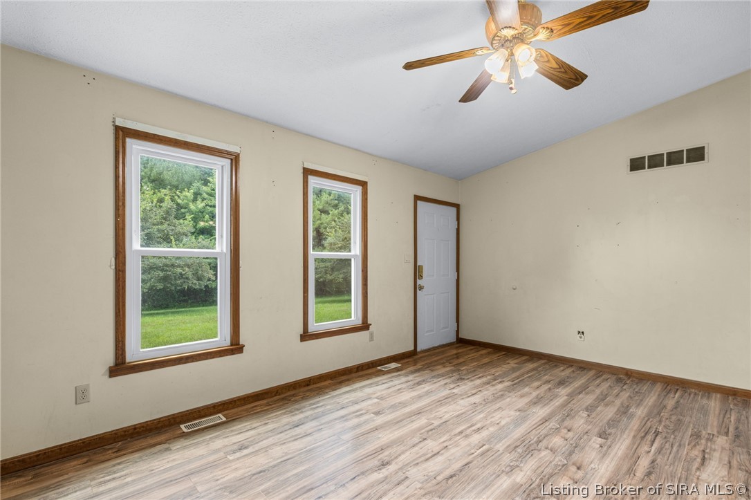 8465 Scottsville Road Borden, IN 47106 - Photo 7 of 23