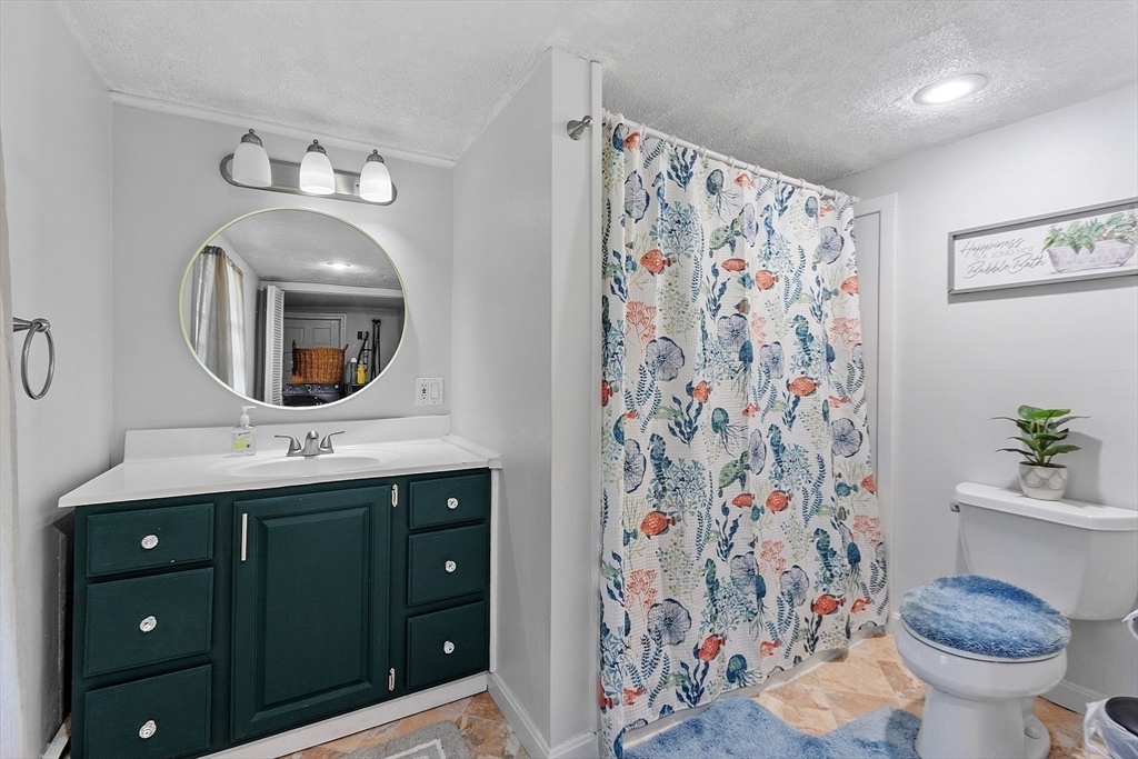 51 Old City Road Townsend, MA 01474 - Photo 16 of 36