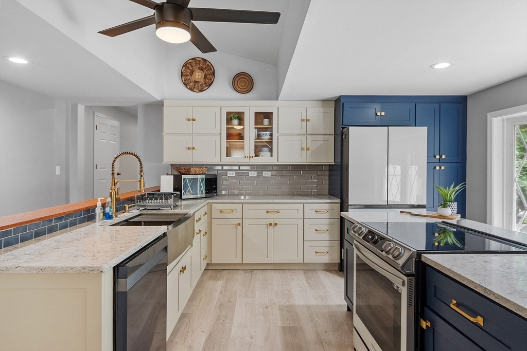 51 Old City Road Townsend, MA 01474 - Photo 5 of 36