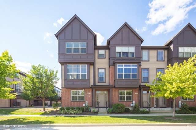 323 Aspen Pointe Road, Unit 323 Vernon Hills, IL 60061 - Photo 1 of 12