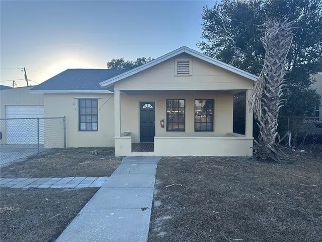 $1,300 | 110 South 1st Street, Unit A, Lake Wales, FL 33853