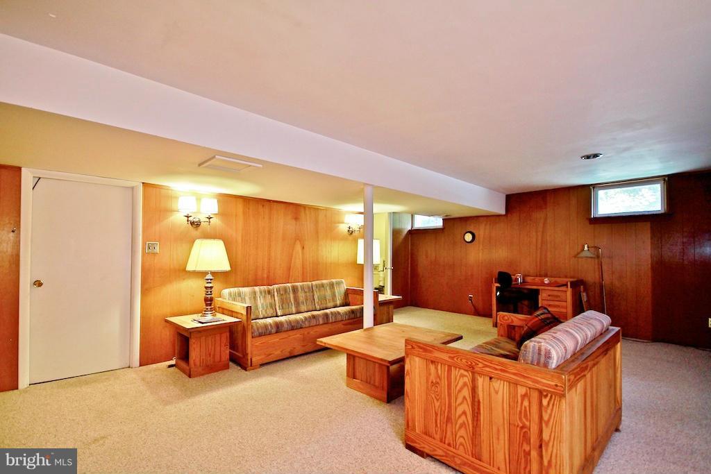 8200 Burnley Road Baltimore, MD 21204 - Photo 18 of 21