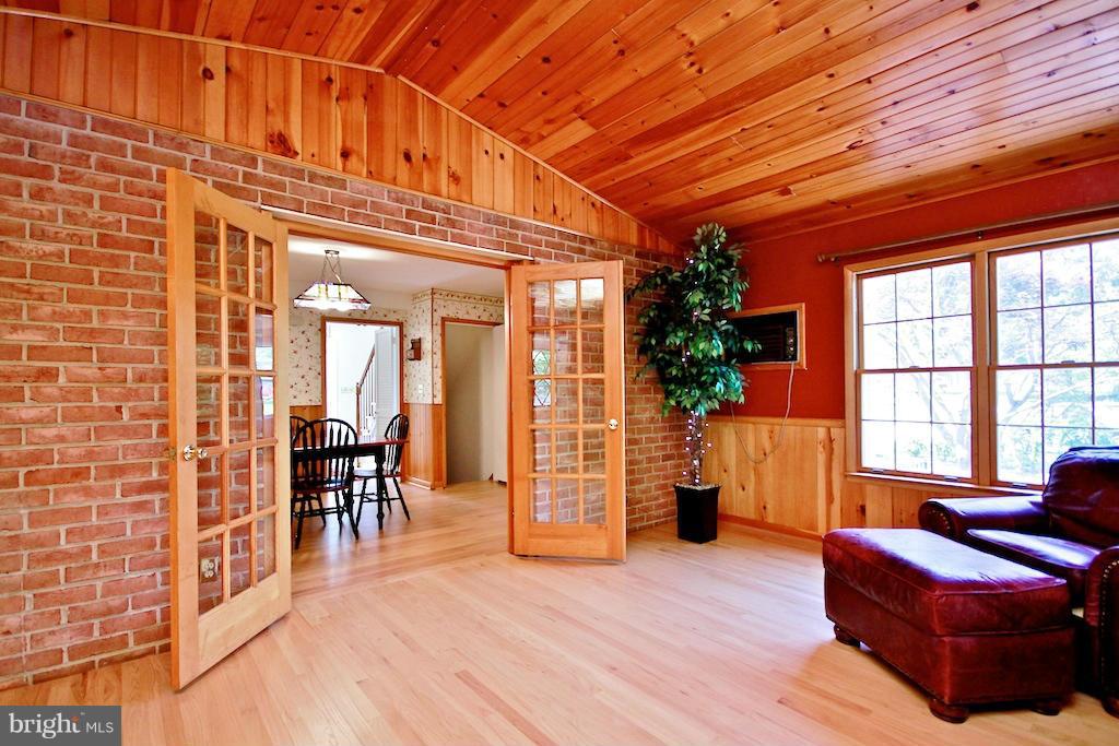 8200 Burnley Road Baltimore, MD 21204 - Photo 6 of 21 a view of livingroom with furniture and windows