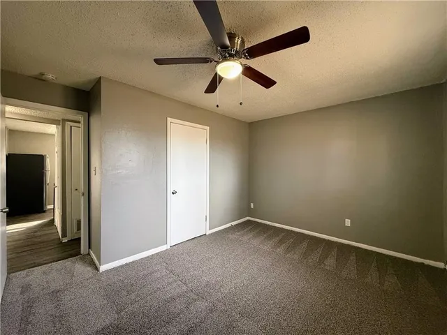 $180,000 | 6004 East 152nd Street, Grandview, MO 64030