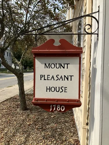 $324,999 | 57 Mt Pleasant Street, Unit 2B, Rockport, MA 01966